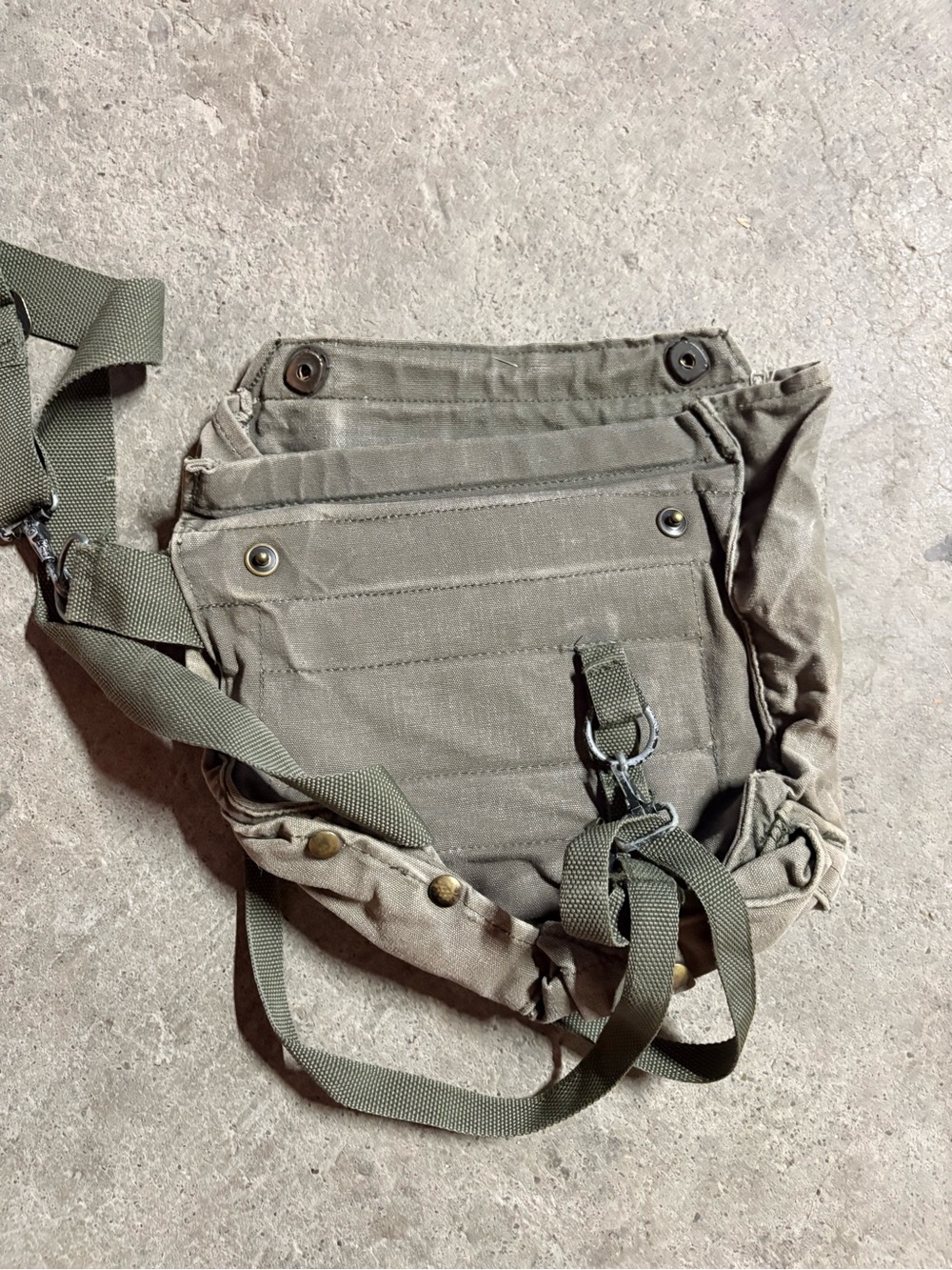 VTG US Military M17A2 Gas Mask Carrier Bag Chemical Biological Field